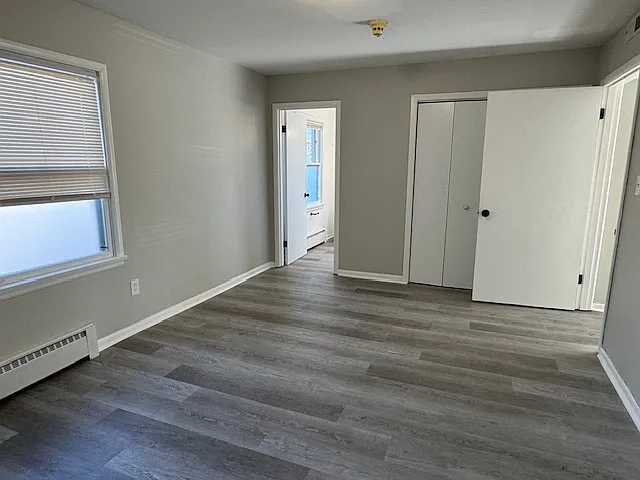 182 W North St #6 — Photo 9