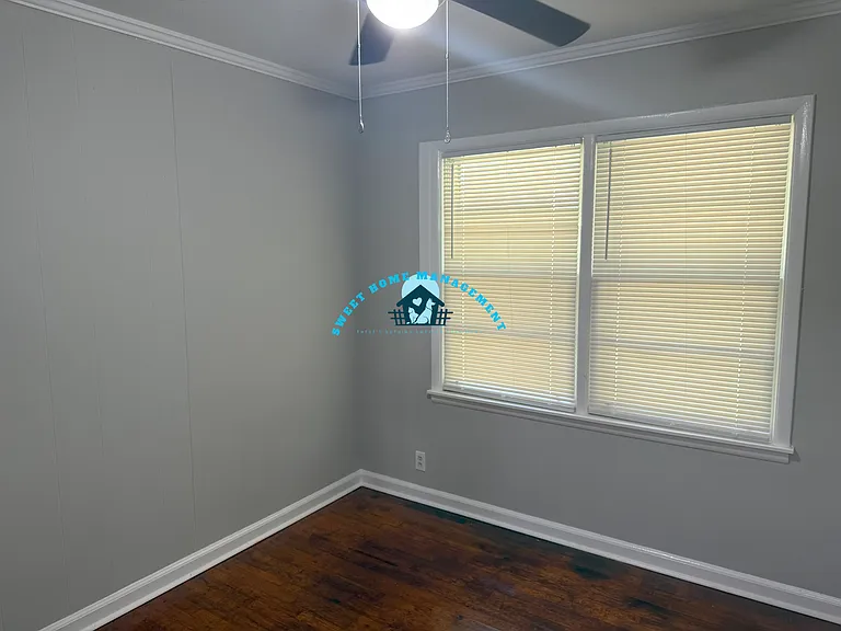 916 Patricia Dr — Photo 5