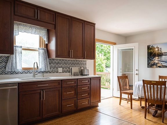 5th image of 1740 Rome Ave