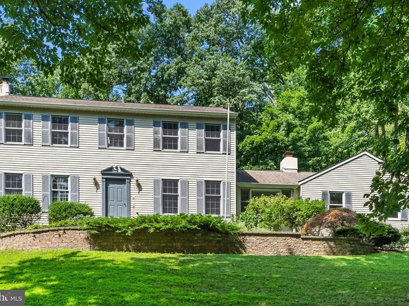 19 Buck Dr, Glenmoore, PA 19343