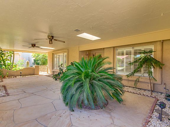 2nd image of 1402 Leisure World