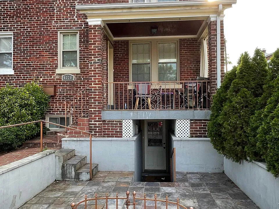 English Basement- Entrance