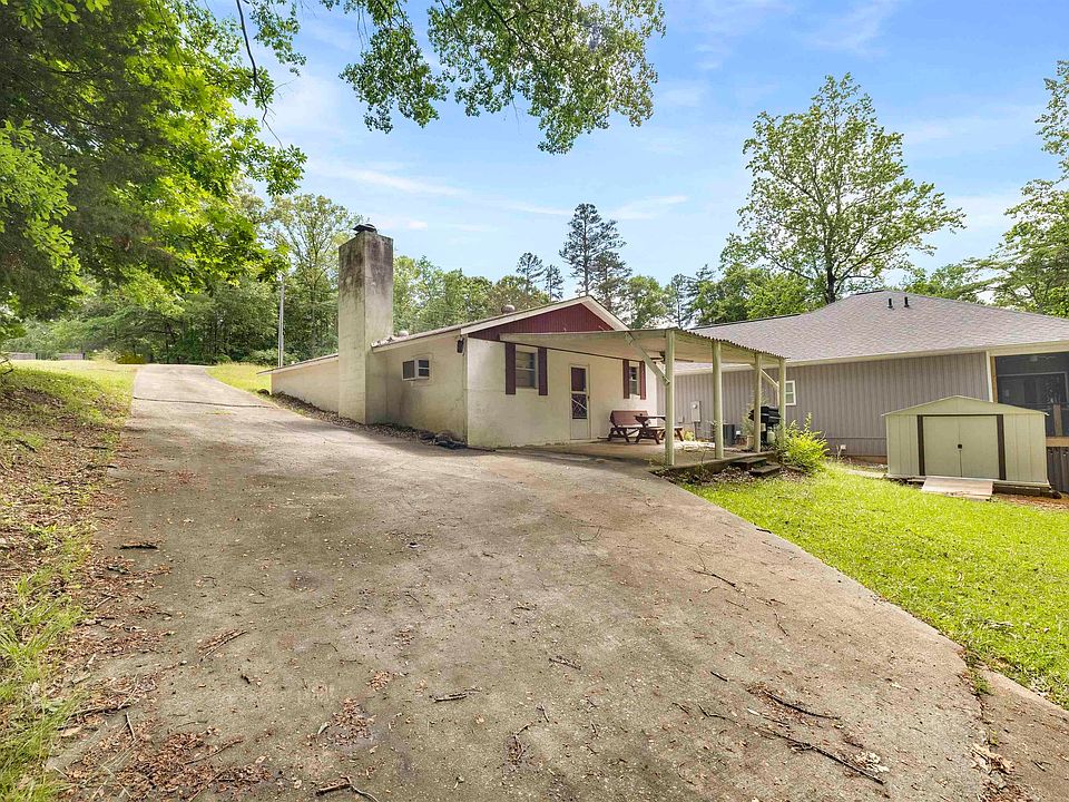 1st image of 213 Portman Dr