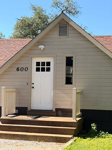 600 Tanya Dr Photo 1