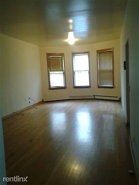 204 Sherman Ave photo 1