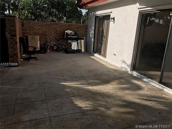 4th image of 4732 Suburban Pines Dr