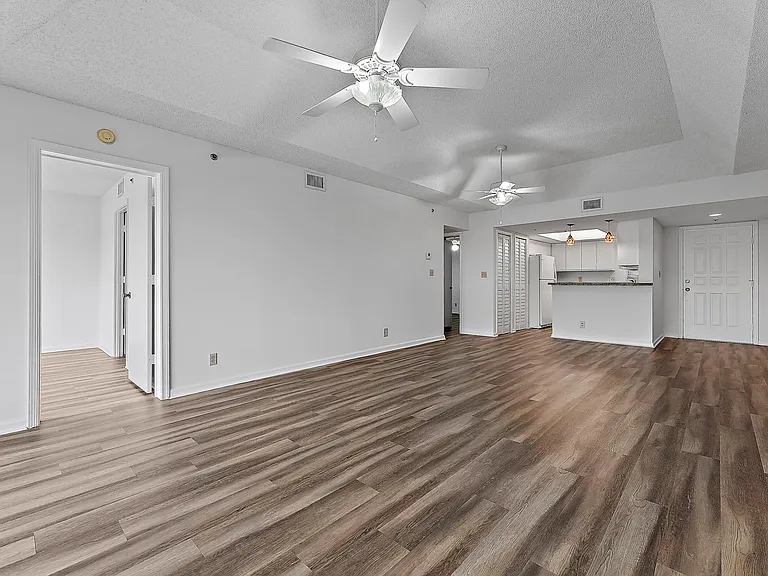 700 Uno Lago Dr #404 — Photo 58
