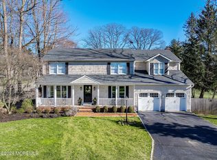 1168 Middletown Lincroft Rd, Middletown, NJ 07748