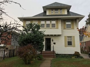 8408 114th St #2, Richmond Hill, NY 11418