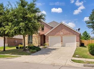 6933 Shoreview Dr, Grand Prairie, TX 75054
