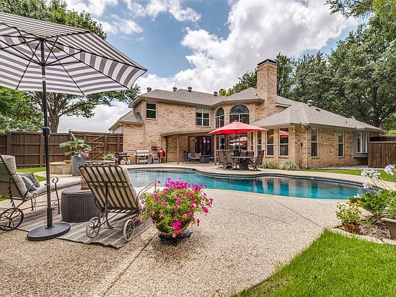 4th image of 5820 Kingsbrook Dr
