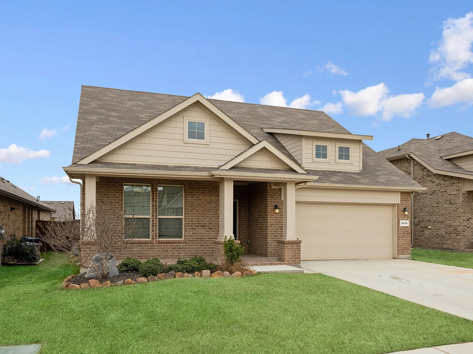 4 bed, 1850 sqft, $6,804 — Photo 2
