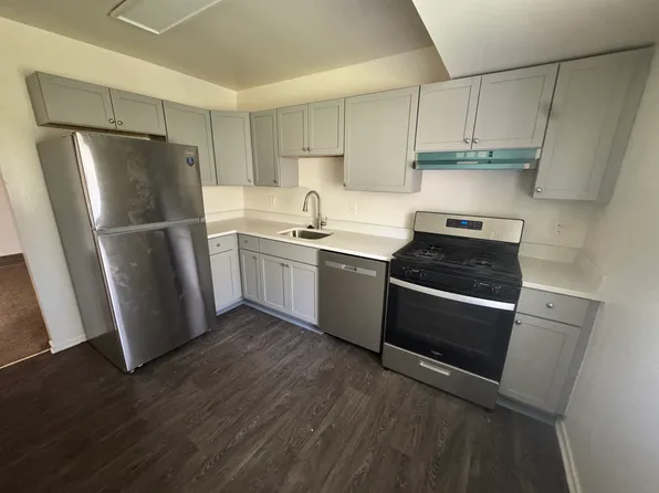 19435 Brassie Pl APT 303, Montgomery Village, MD 20886