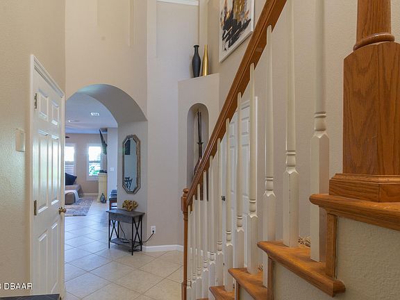 4th image of 1340 Lara Cir Unit 104