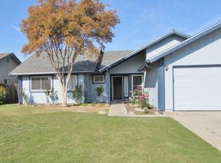 3730 W Whitendale Ave, Visalia, CA