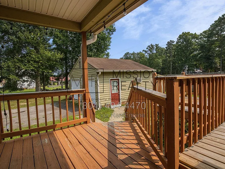 7750 Robinwood Dr — Photo 28