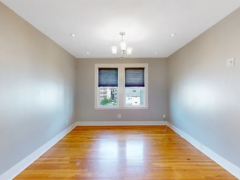 63 Whitten St #3 — Photo 6