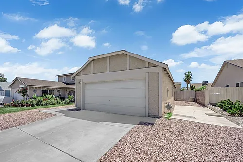 7209 Bronze Cir Photo 1