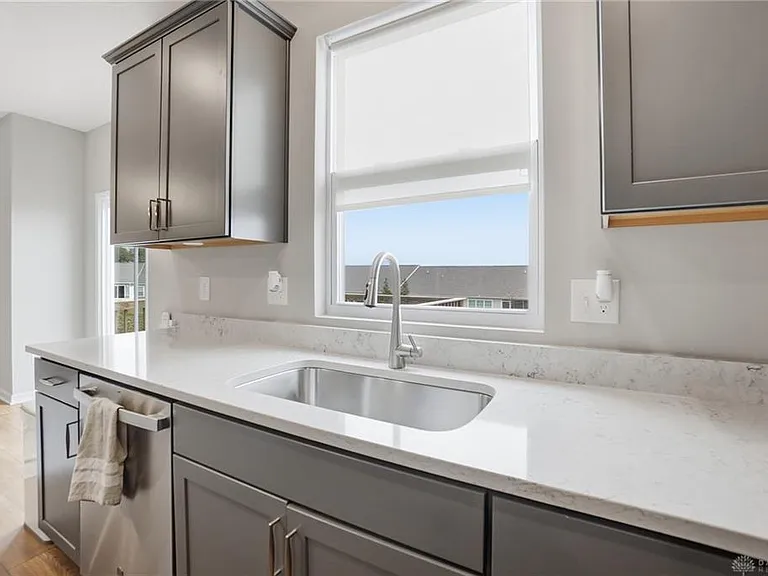 3059 Chamberlin Dr — Photo 13