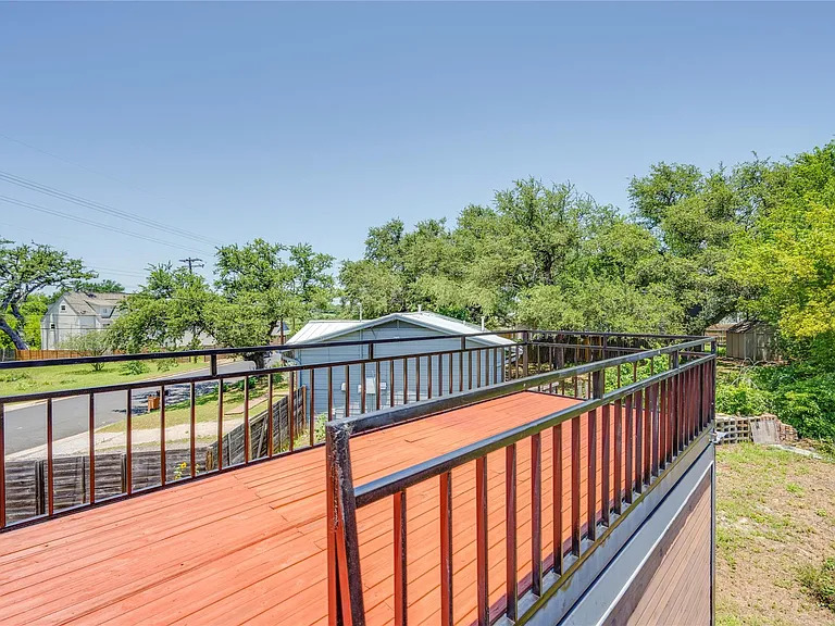 1707 Overhill Dr — Photo 24