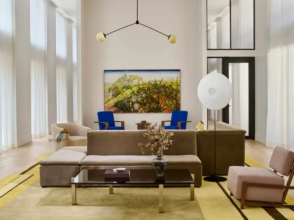 2-33 50th Avenue image 7 of 19