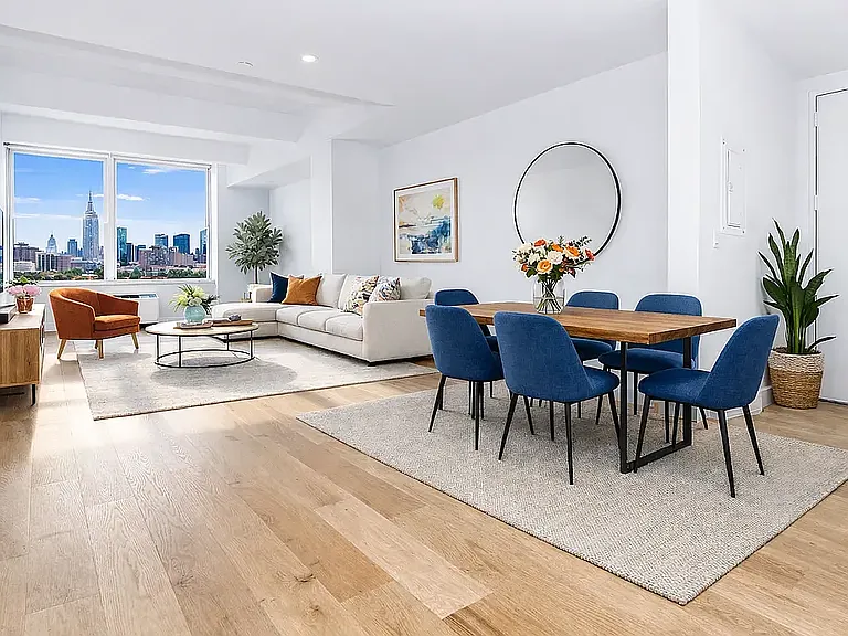 50 Murray St #1628 — Photo 1
