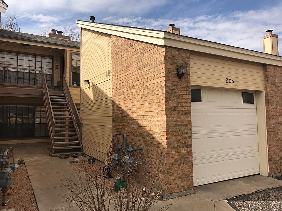 1st image of 1801 Steeplechase Dr #206