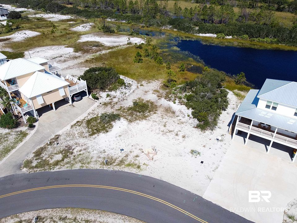 1st image of Sawgrass Dr