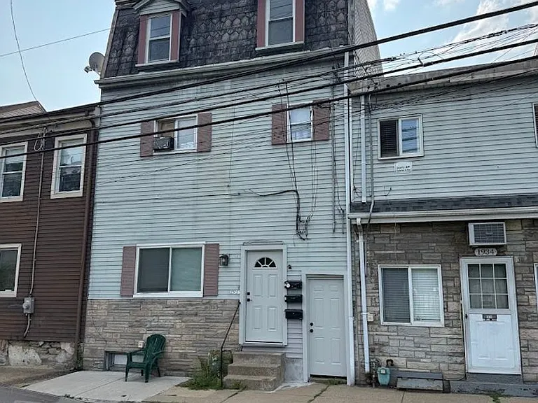 1932 Lowrie St #1 — Photo 18