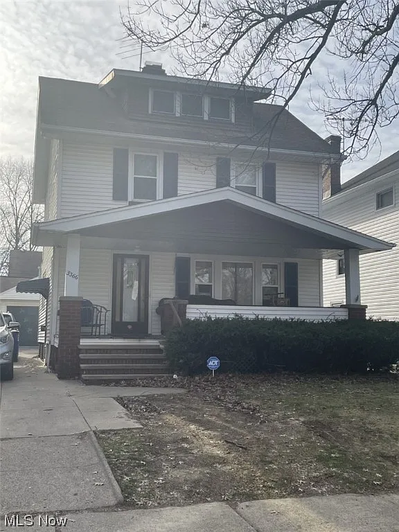 3366 W 130th St photo 1