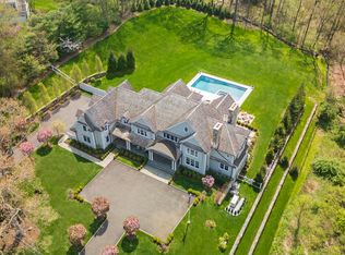 198 W Hills Rd, New Canaan, CT 06840