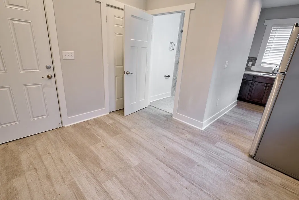 1 bed, 1.0 bath, 341 sqft, $850 — Photo 3