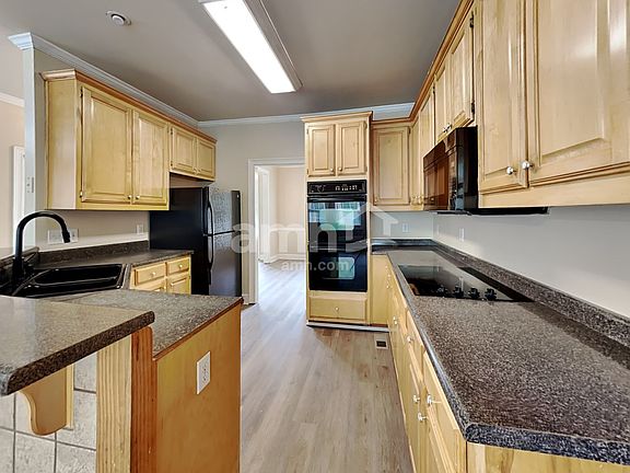 3rd image of 2312 Herring Woods Trl