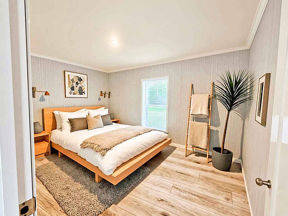5th image of 6074 Deerfield Rd #312