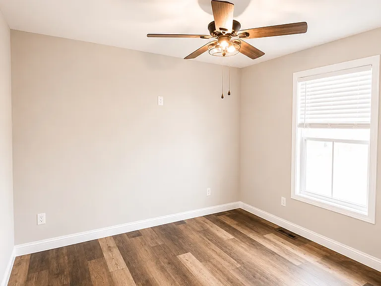 101 Breathitt Ave #210 — Photo 9