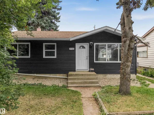 7715 76th Ave NW, Edmonton, AB T6C 0H3