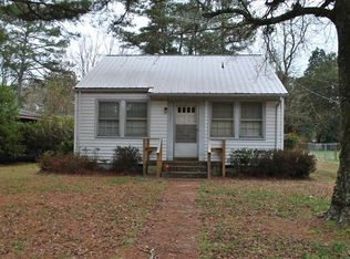 617 S Church St, Enfield, NC 27823