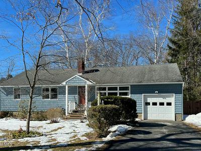 9 Forest Road, Burnt hills, NY, 12027