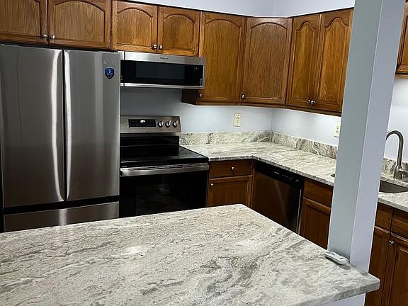 4th image of 10118 Campus Way S Unit 103-7B