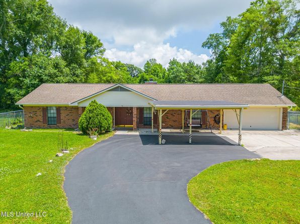 596 Tegarden Rd, Gulfport, MS 39507