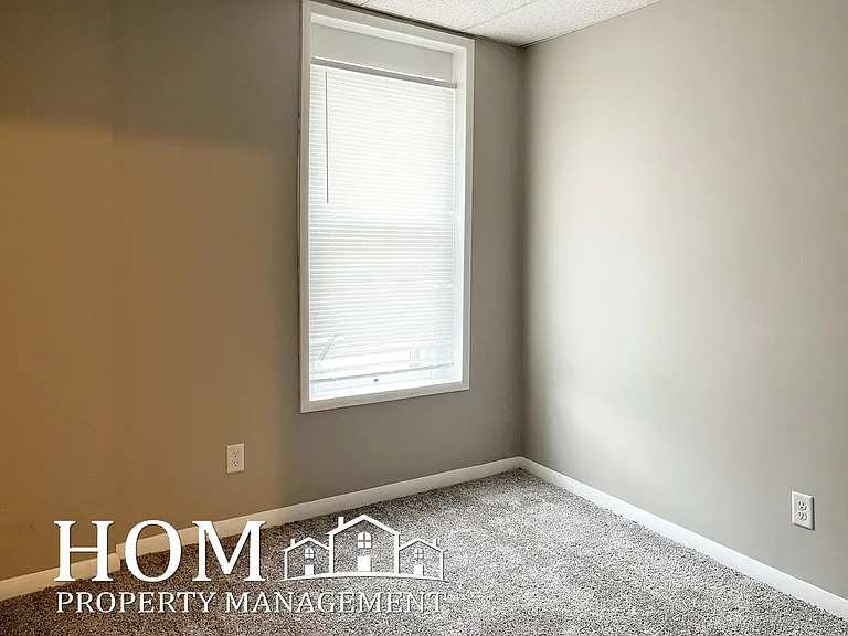 804 N Broad St — Photo 8