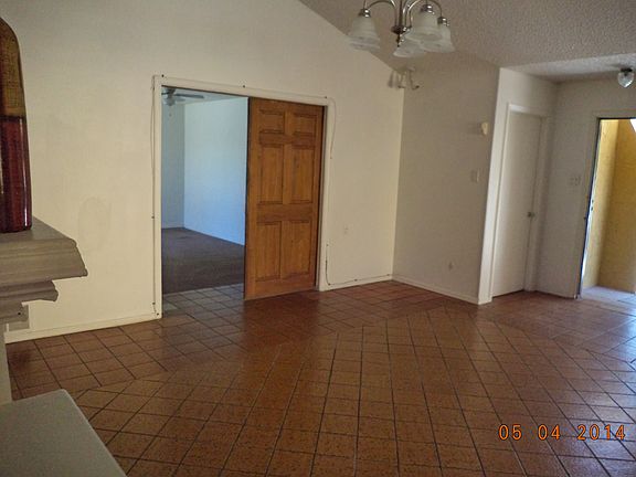 4th image of 1250 Southwestern Dr