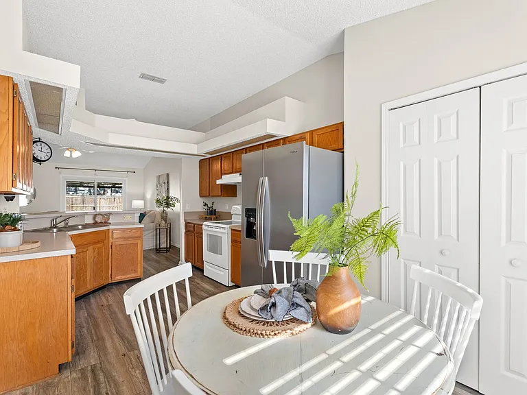 13241 Mendenhall Pl — Photo 27