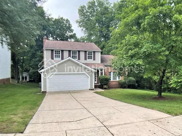 3939 Armitage Dr, Charlotte, NC 28269