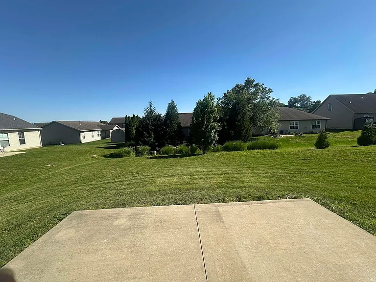 2331 Jamaica Ct — Photo 12