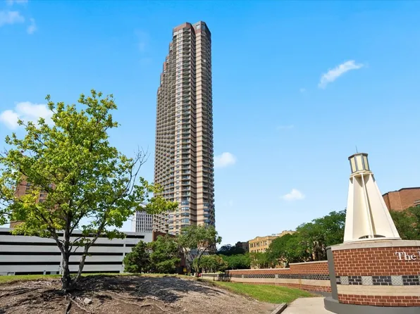 3660 N Lake Shore Dr APT 1407, Chicago, IL 60613