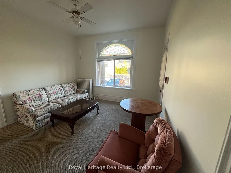 80 Bridge St W #4 — Photo 7