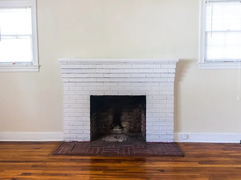 3066 Oxford Ave — Photo 4