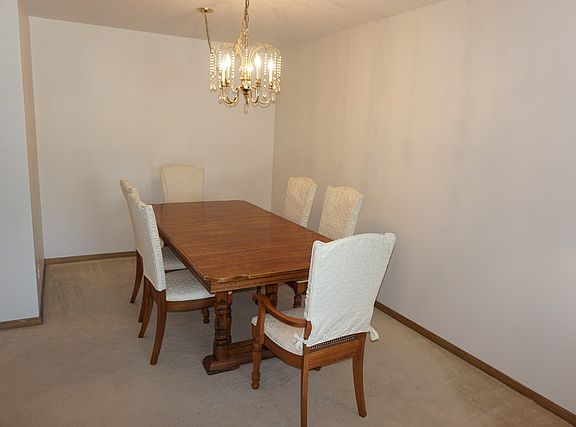 5th image of 263 S Clubhouse Dr Unit 127