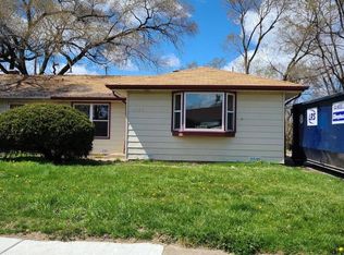 14028 S Grace Ave, Robbins, IL 60472